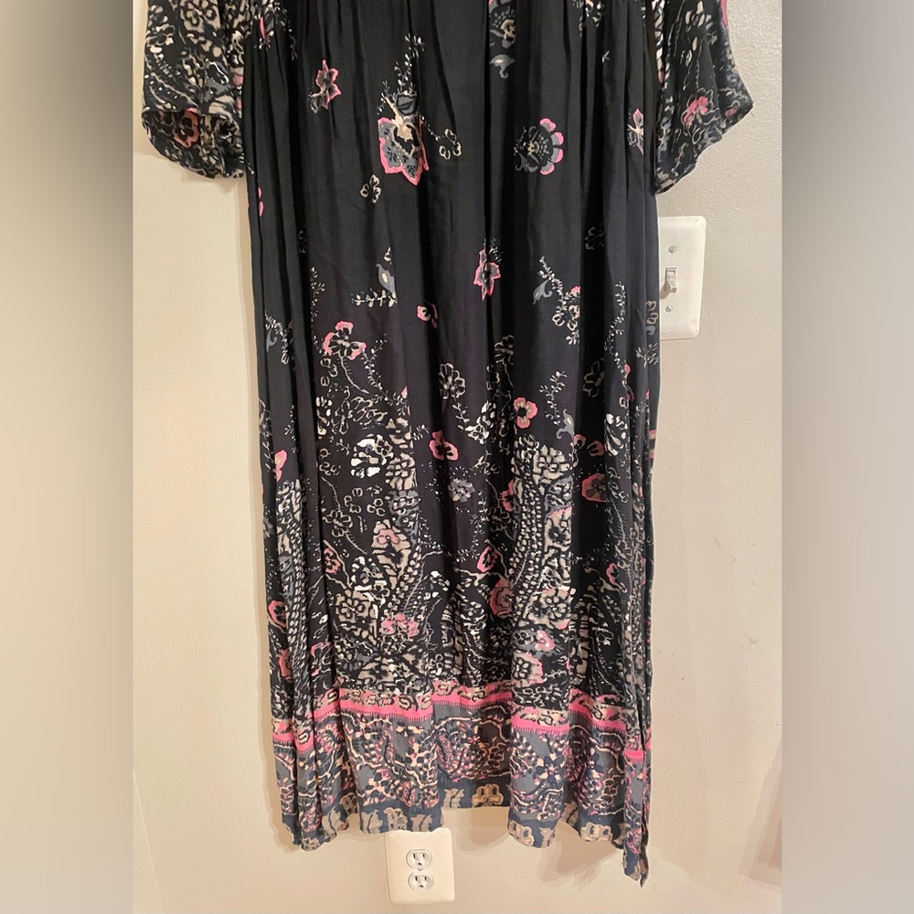 Free people “If you only knew “ maxi dress w/leg slits and tie neck size small - Picture 8 of 15